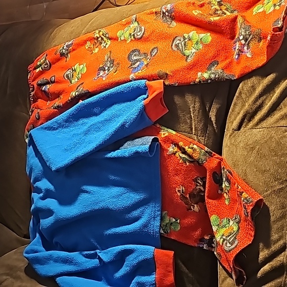 Mario Kart Wii fleece pajamas - Picture 3 of 3